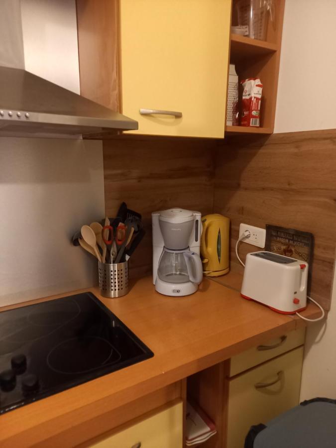 Logement Entier Spacieux Et Confortable A 1 H De Paris Courtenay  Dış mekan fotoğraf