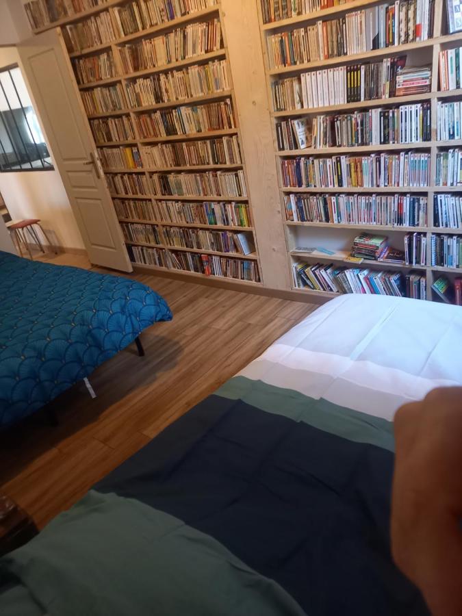 Logement Entier Spacieux Et Confortable A 1 H De Paris Courtenay  Dış mekan fotoğraf