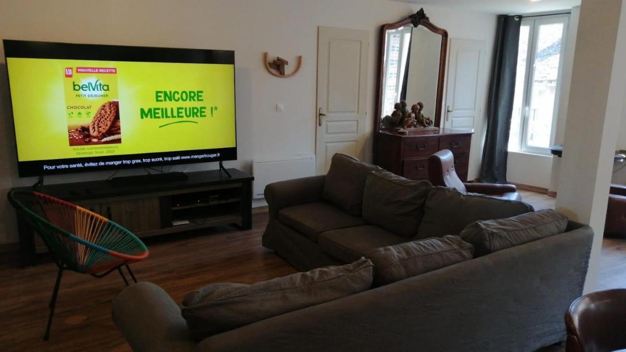 Logement Entier Spacieux Et Confortable A 1 H De Paris Courtenay  Dış mekan fotoğraf