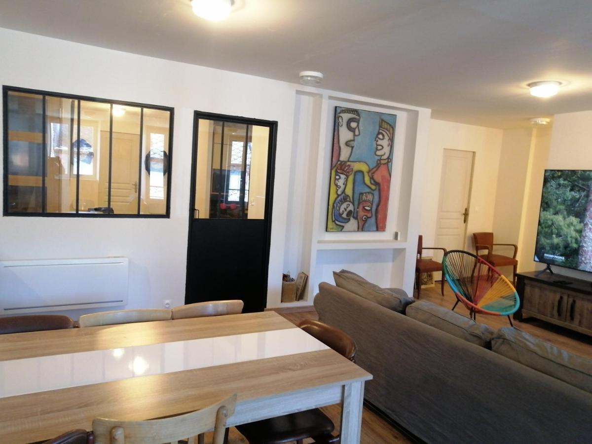 Logement Entier Spacieux Et Confortable A 1 H De Paris Courtenay  Dış mekan fotoğraf